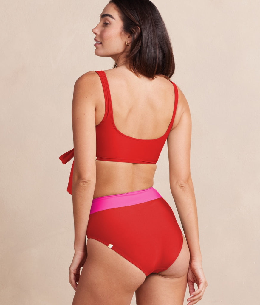 The Ruffle Sidestroke Bikini Top - Lava & Hibiscus