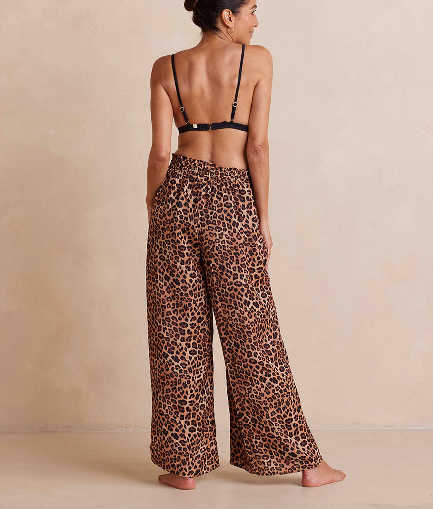 Wide Leg Leopard Pants (Olive) – The Elegant Closet